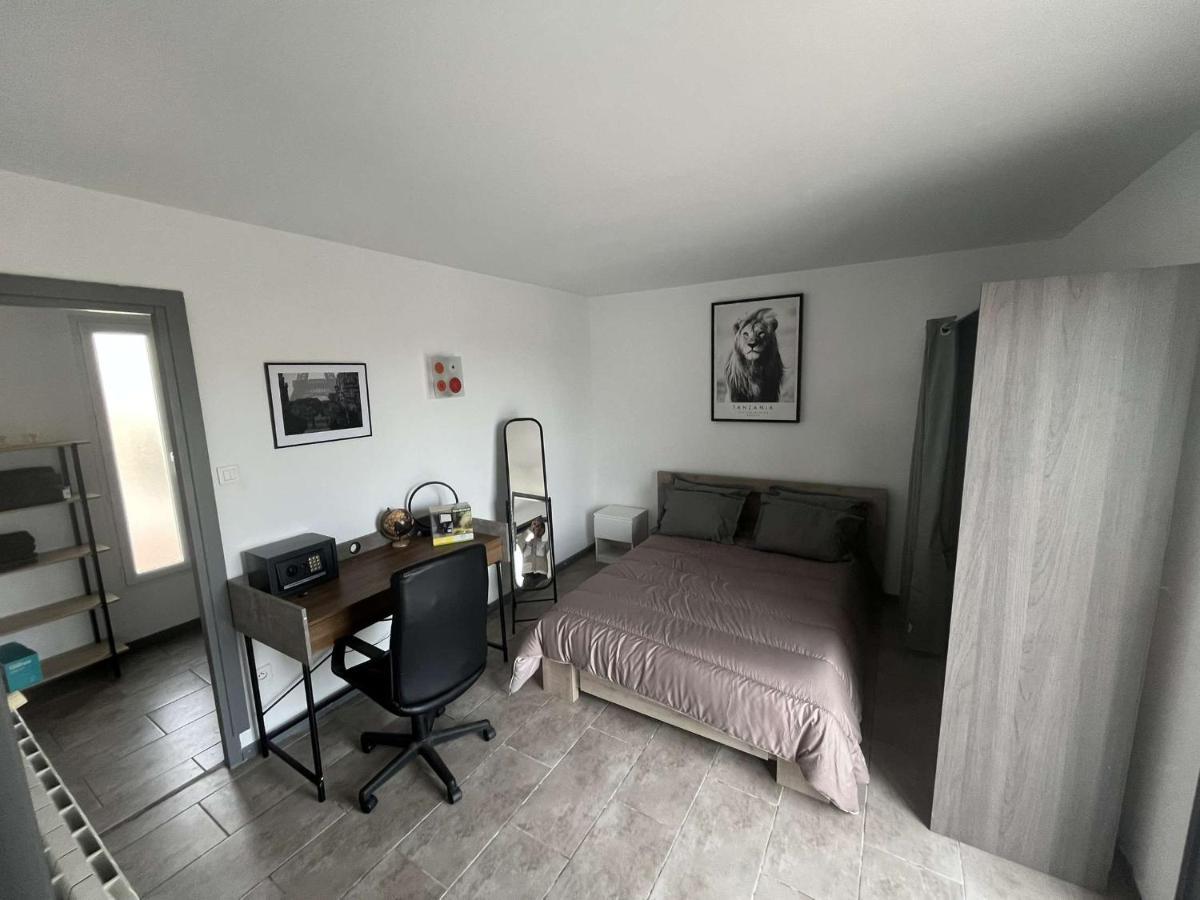 Superbe Appartement Avec Piscine Et Spa Privatif Villeneuve-lès-Béziers المظهر الخارجي الصورة